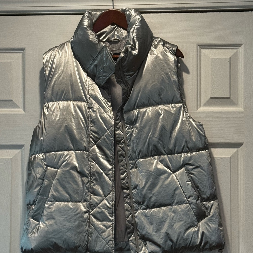 GAP Silver Puffer Vest